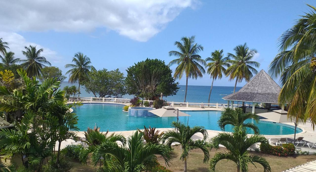 ホテル Starfish Tobago Black Rock エクステリア 写真