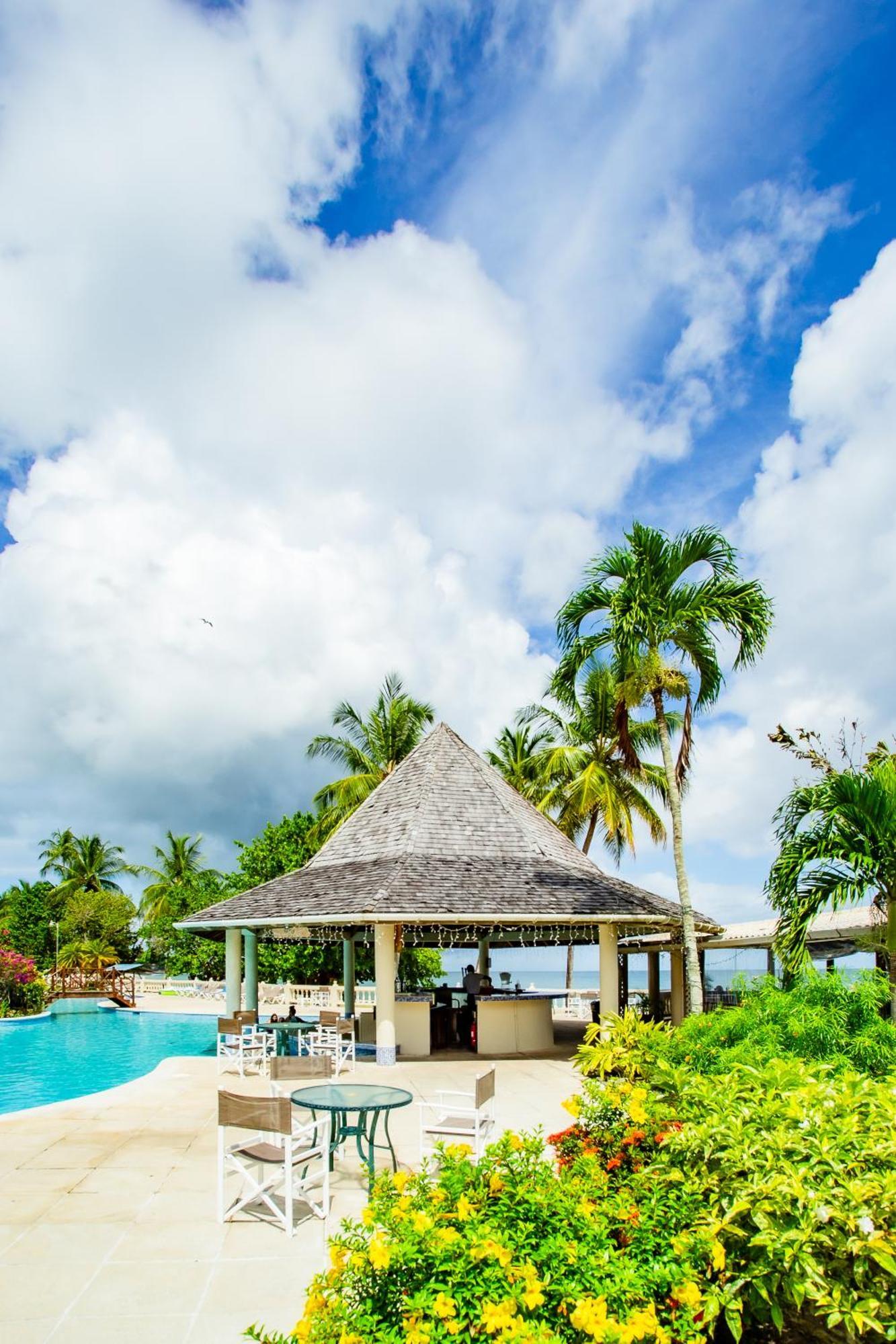 ホテル Starfish Tobago Black Rock エクステリア 写真