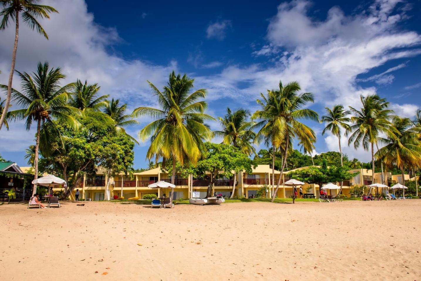 ホテル Starfish Tobago Black Rock エクステリア 写真