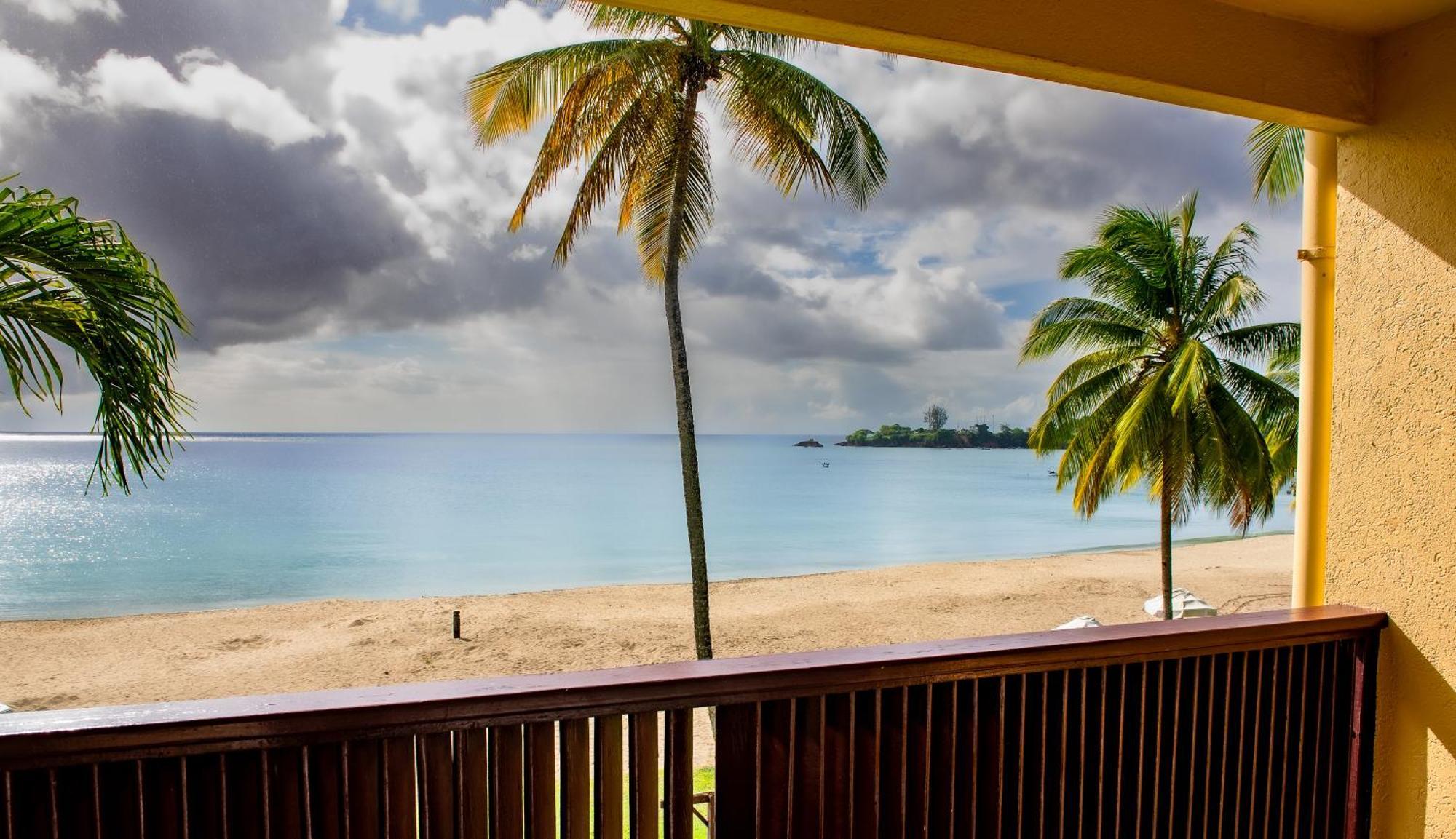 ホテル Starfish Tobago Black Rock エクステリア 写真
