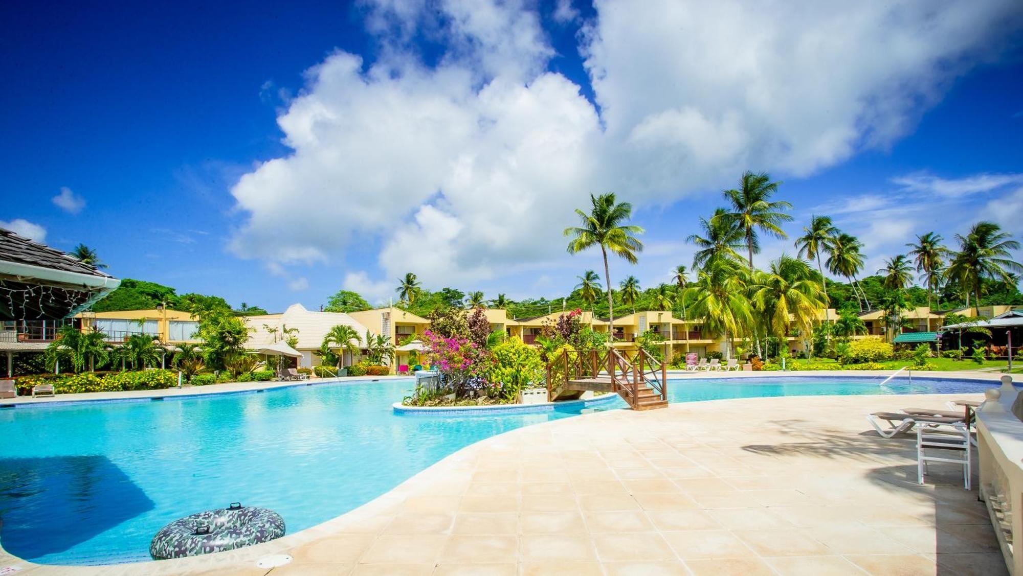 ホテル Starfish Tobago Black Rock エクステリア 写真
